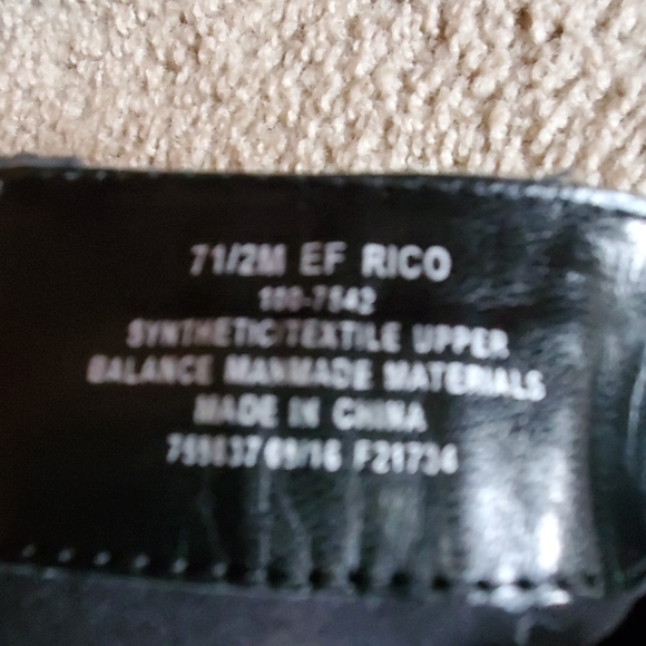 Womens boots - Picture 7 of 8